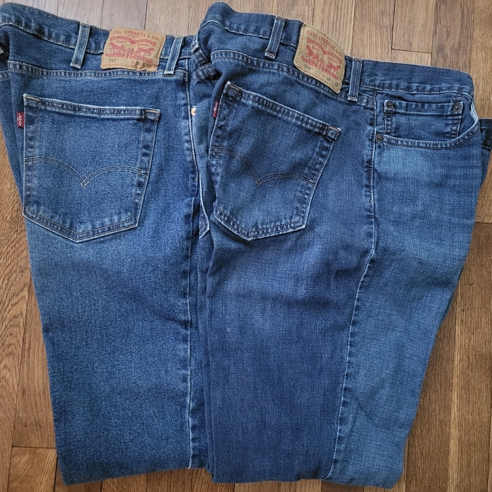 Men's Levi 514 blue jeans...Lot Of 2